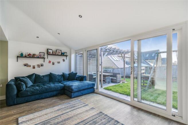 4 bed Detached for sale Image 6