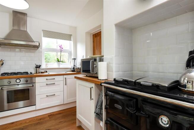 Kitchen.JPG