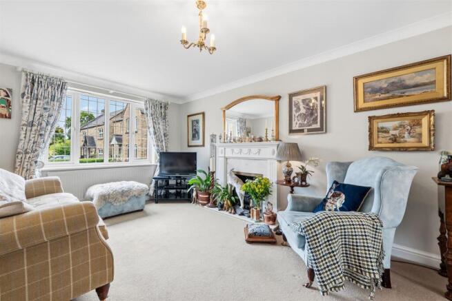 Sitting Room to window.jpg