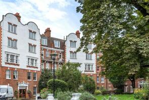 Flat B, 36, Kings Gardens, London NW6 4PX