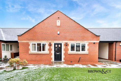 Sherwood Square, King Edward Court, Retford