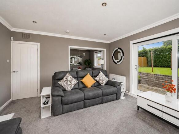 80 Drumgeith Road Dundee-6.jpg