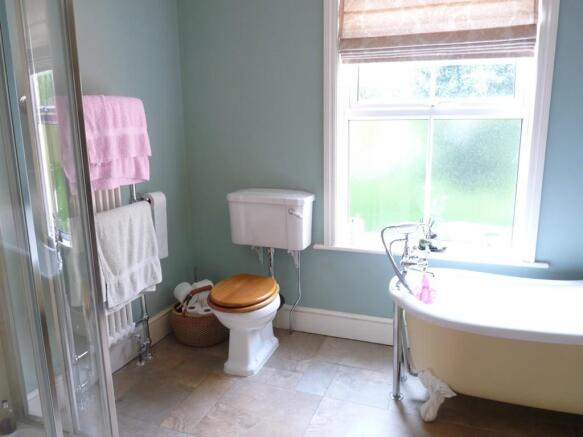 Photo 18