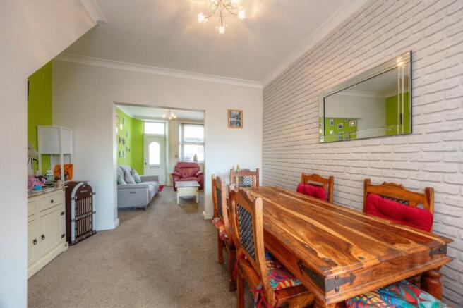3 bed Terraced for sale Image 4