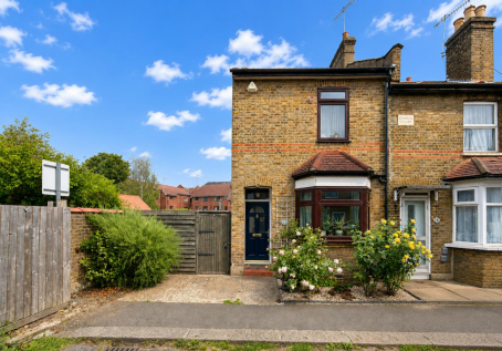 Upton Road, Hounslow, TW3