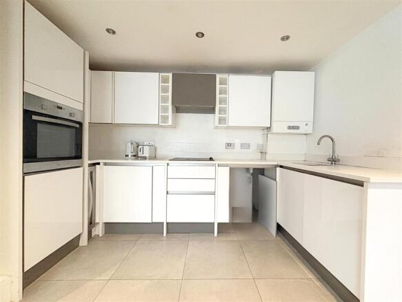 Living Room / Kitchen