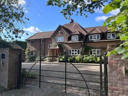 Arden, Weedon Hill, Amersham HP6 5RN
