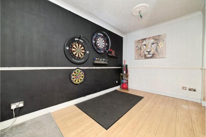 3 bed Semi-Detached for sale Image 5