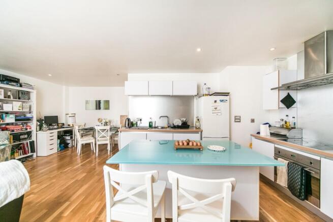 64d1b3f7-1747-4019-a