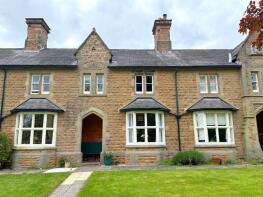 4, Cricks Retreat, Leicester LE8 9FF
