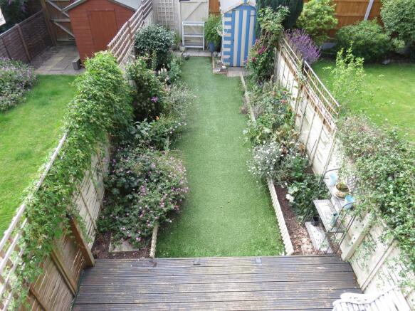 Photo 10