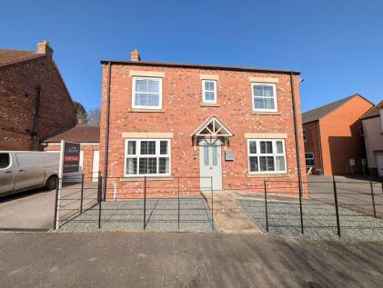 Bevers Way, Holton Le Clay