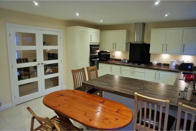 Kitchen / Diner