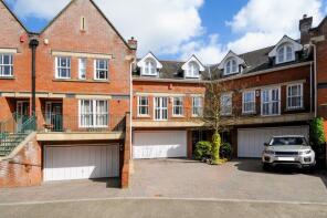 26, Chapel Square, Virginia Water GU25 4SZ