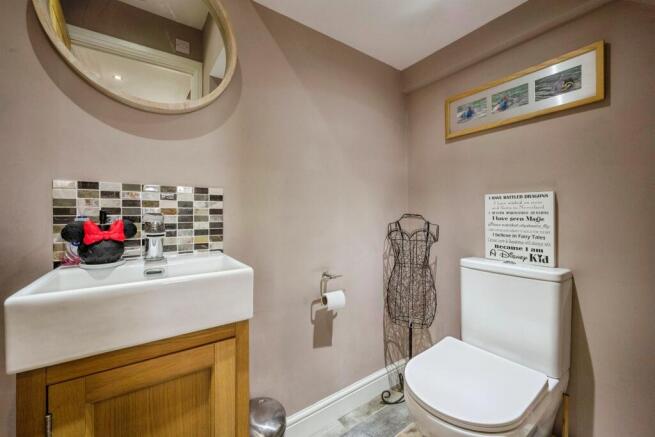 2 bed Semi-Detached for sale Image 12