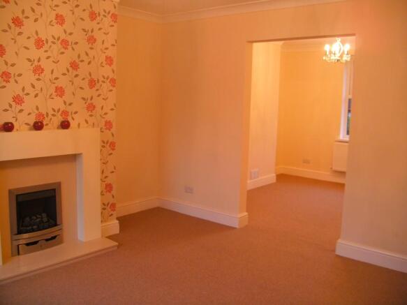 Lounge/Dining Room