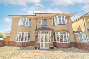7, Hove Avenue, Newport NP19 7QP