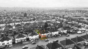 108, Kingston Avenue, Wigston LE18 1HN