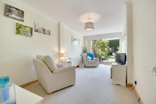 Playroom / Sitting R