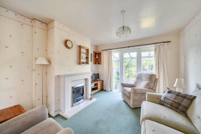 4 bed Semi-Detached for sale Image 5