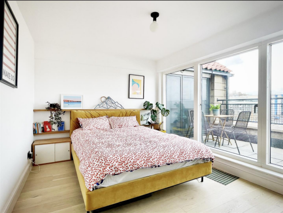Bedroom 1.png