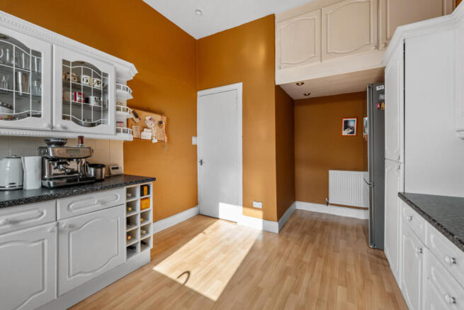 2/2, 55 Clarkston Road, Cathcart, G44 3BQ photo 4
