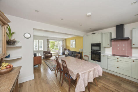 Clarendon Road, Hove, BN3