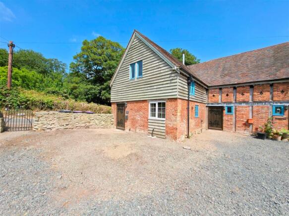 Rabbit Cottage 1