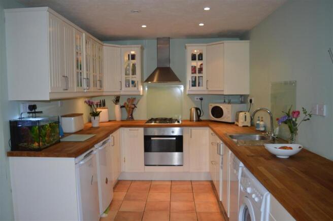 Fitted Kitchen