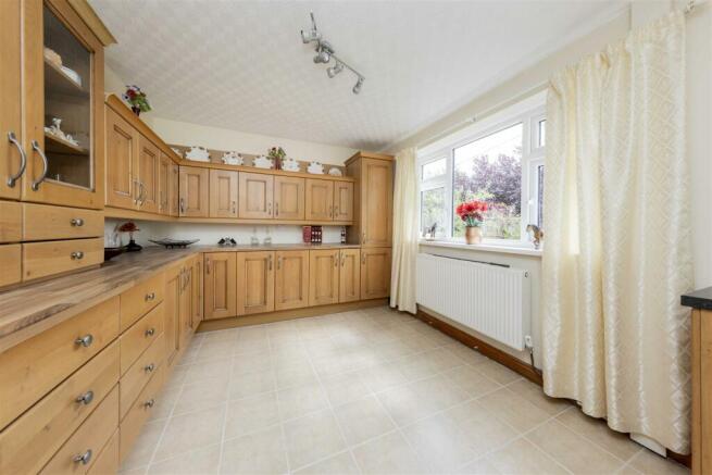 Dining/Pantry Room