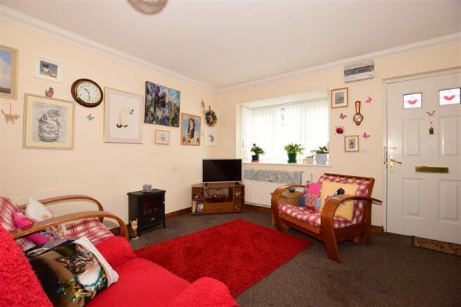 Lounge/ Dining Area