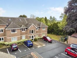 15, Cedars Court, Ward Close, Leicester LE9 8NE