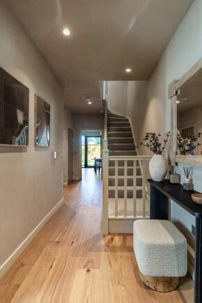 Carpenters Yard, High Road, CM16 photo 5