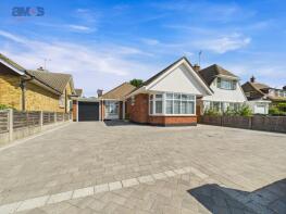 209, Scrub Lane, Hadleigh, Benfleet SS7 2JQ