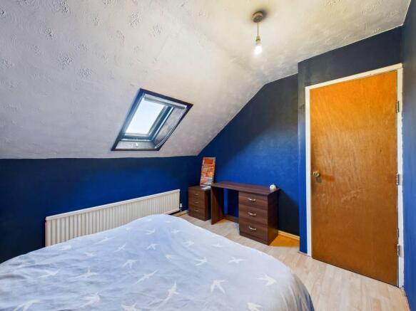 4 bed Terraced for sale Image 10