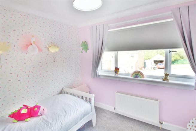 OrchardGrove_Bedroom1_1.jpg