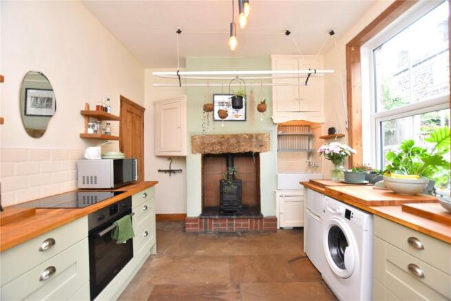 Butts Terrace, Guiseley, Leeds, West Yorkshire photo 4