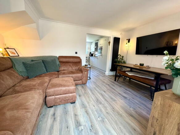 2 bed Semi-Detached for sale Image 6