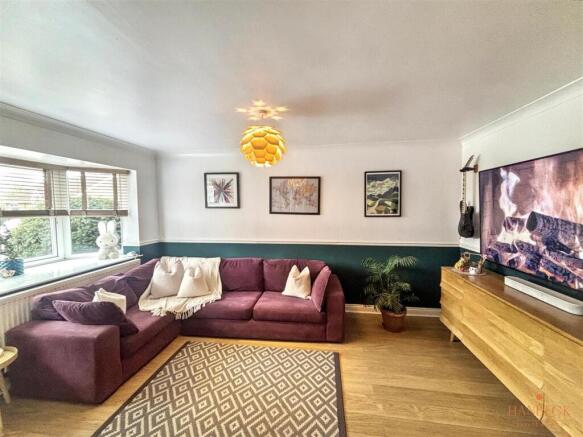 3 bed Detached for sale Image 4