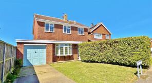 12, Ashes Close, Walton On The Naze CO14 8TZ