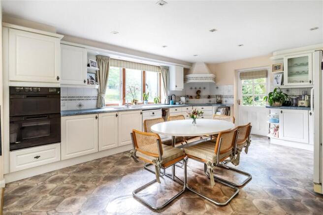 Mayes Green, Ockley, Dorking, Surrey, RH5 - View 4