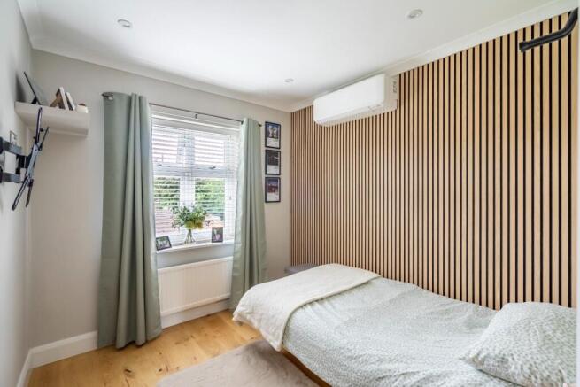 3 bed Semi-Detached for sale Image 10