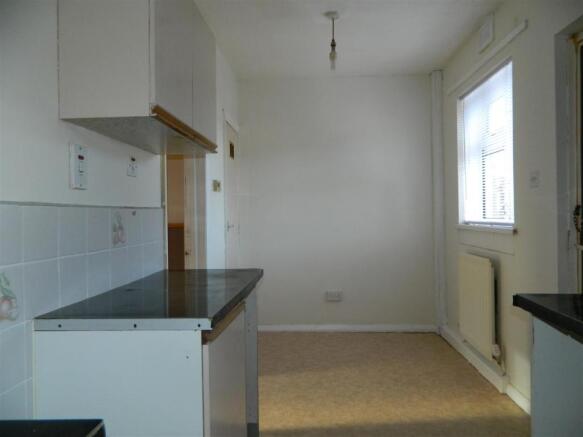 11 luke road 003.JPG
