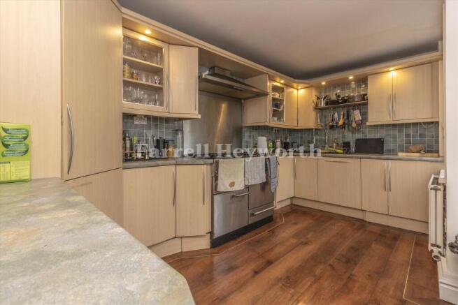 Kitchen Diner 2