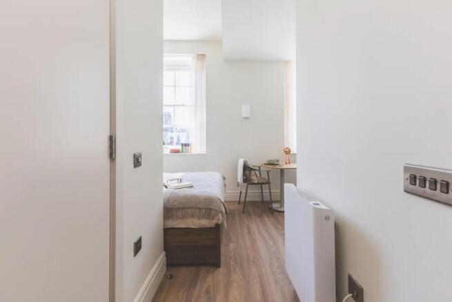 Studio Apartment