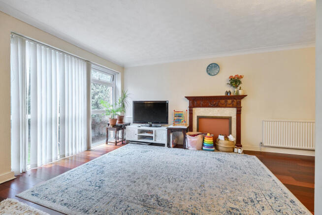 1389399-1-69416d3...