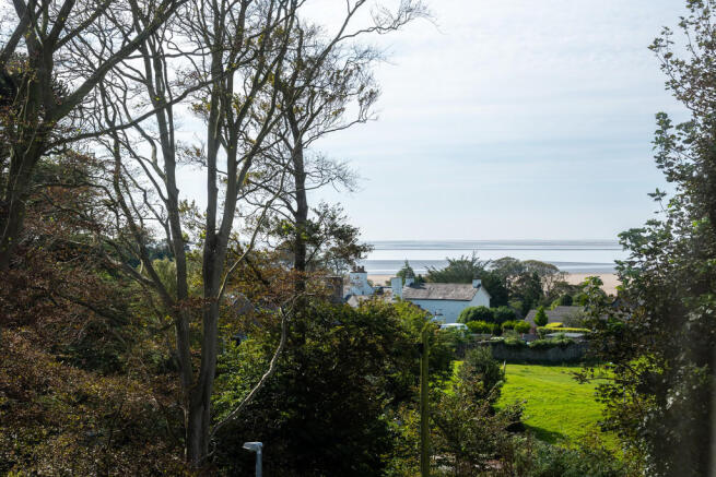 Views across to M...