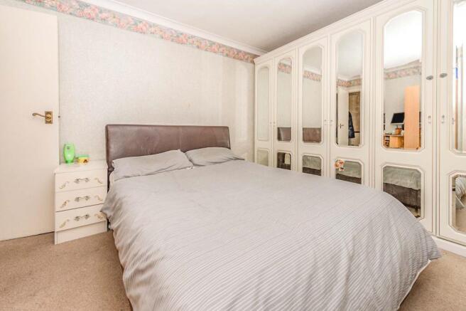 Bedrom 2