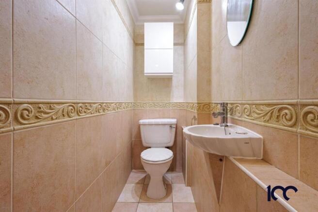 Newent Close, Carshalton, SM5 photo 5