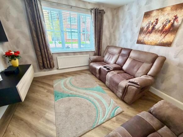 3 bed Detached for sale Image 8